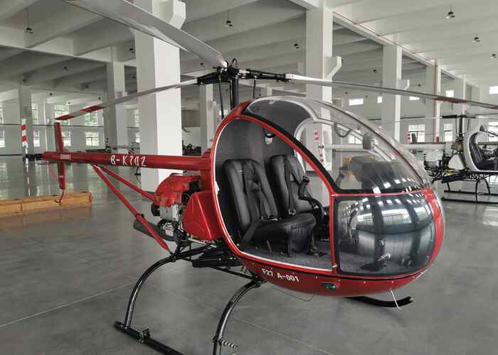The differences between the Zhonglian F27 helicopter and the Robinson R22: Kit-Built Affordability 