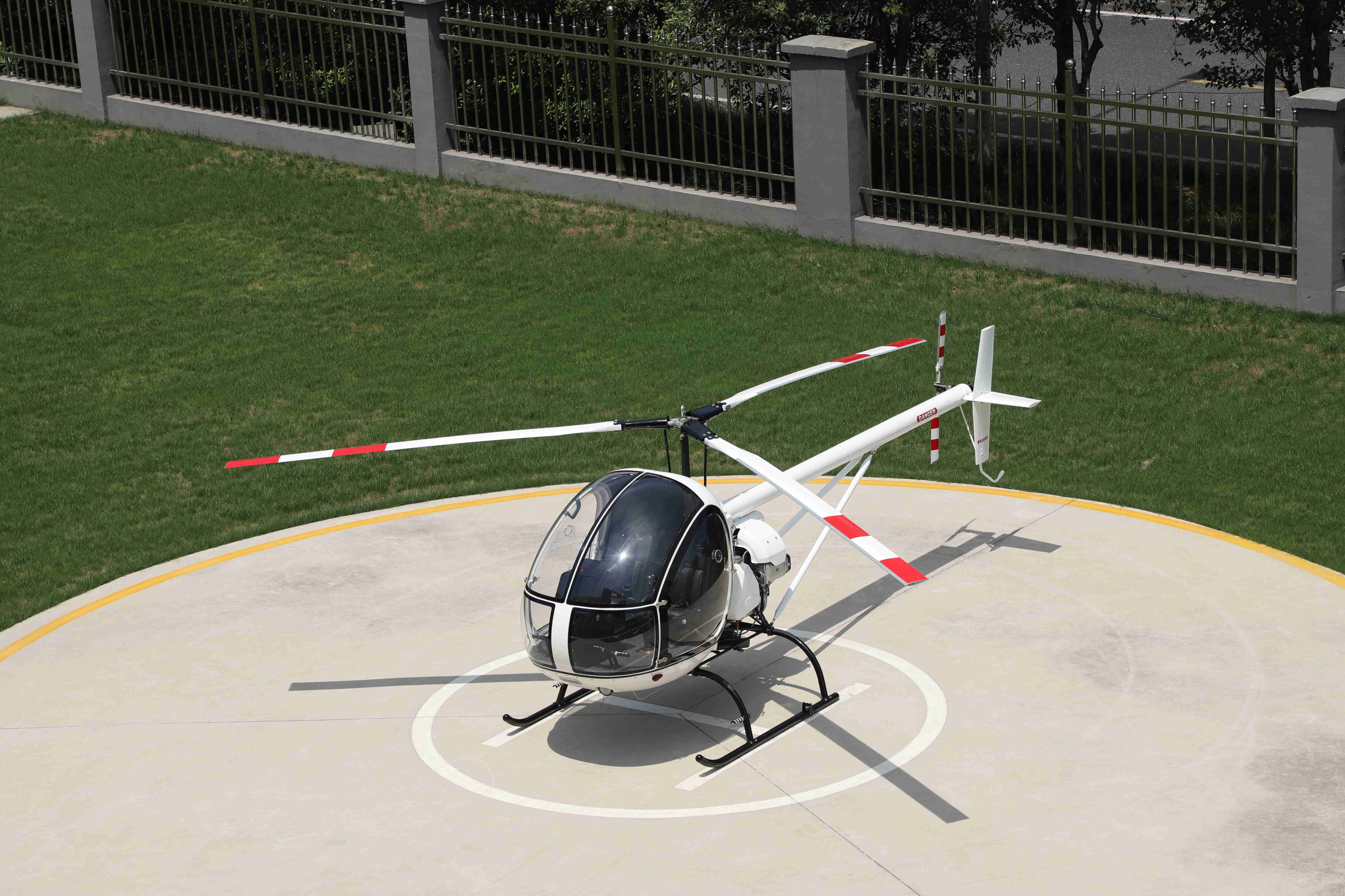 Flyben Helicopter’s Autorotation Landing Capability: How It Ensures Safe Emergency Landings Flyben Helicopter’s Autorotation Landing Capability: How It Ensures Safe Emergency Landings